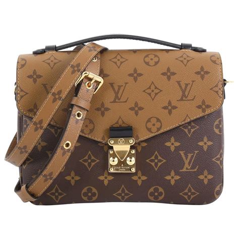 louis vuitton pochette metis brugt|louis vuitton reverse pochette metis.